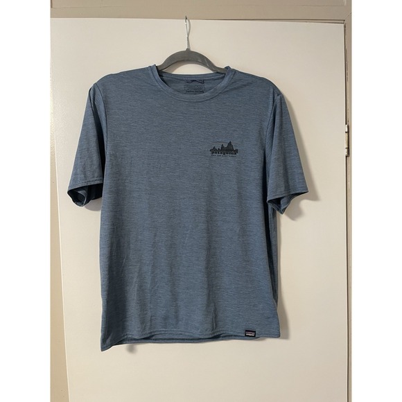 Patagonia Mens Shirt Capilene Cool Daily Graphic Tee Blue Size Small - Picture 2 of 6